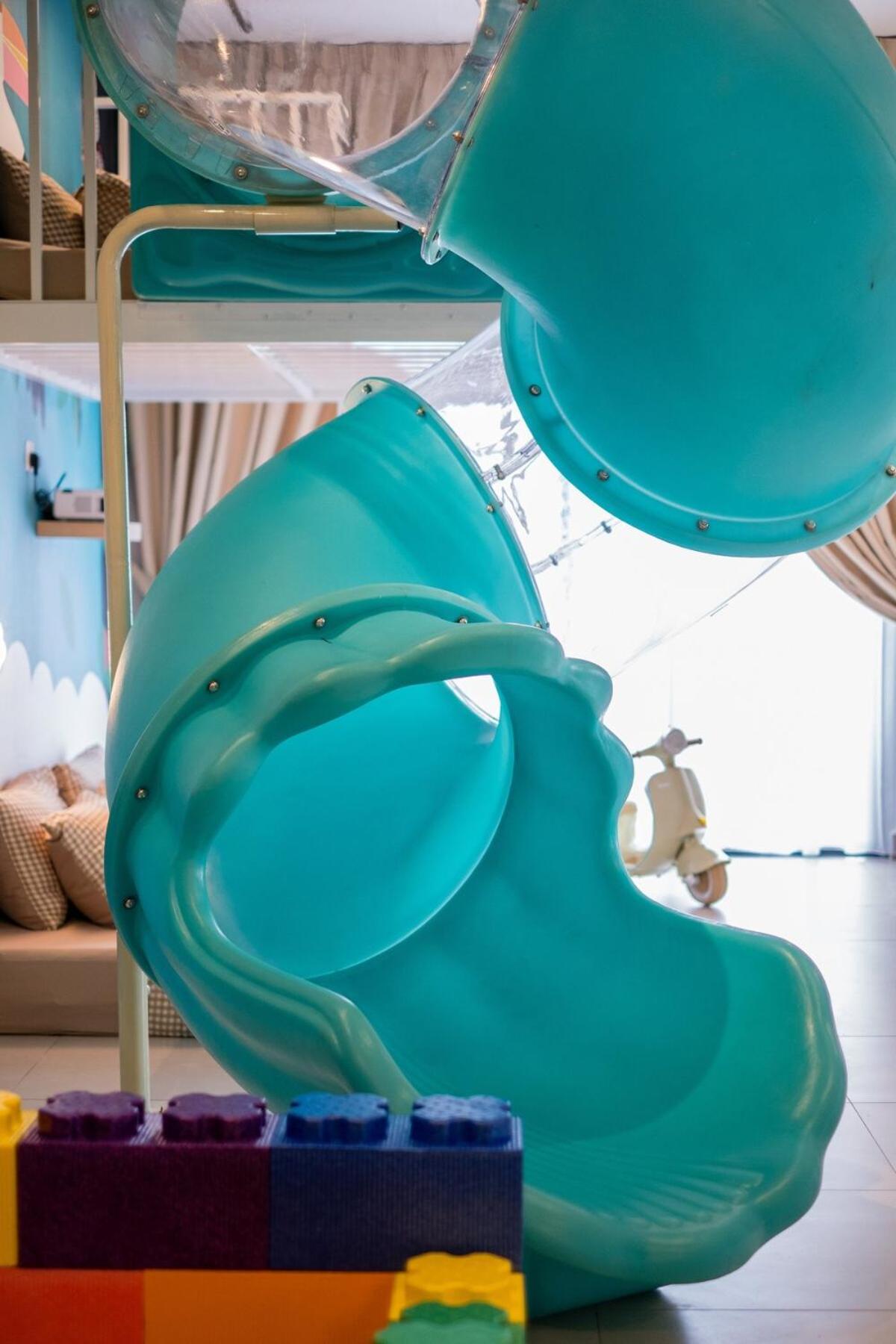 Kl No1 Kids Slides W Climbing Kids Friendly Pangsapuri